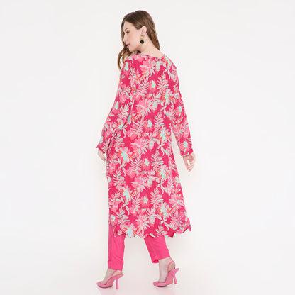 Floral Pink Kurti & pink Pant - EIARAA STUDIO