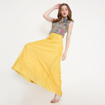 Grey embroidered top and yellow skirt - EIARAA STUDIO