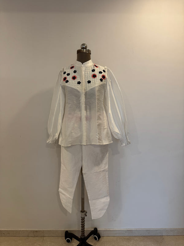 White 3d Flower Coord Set