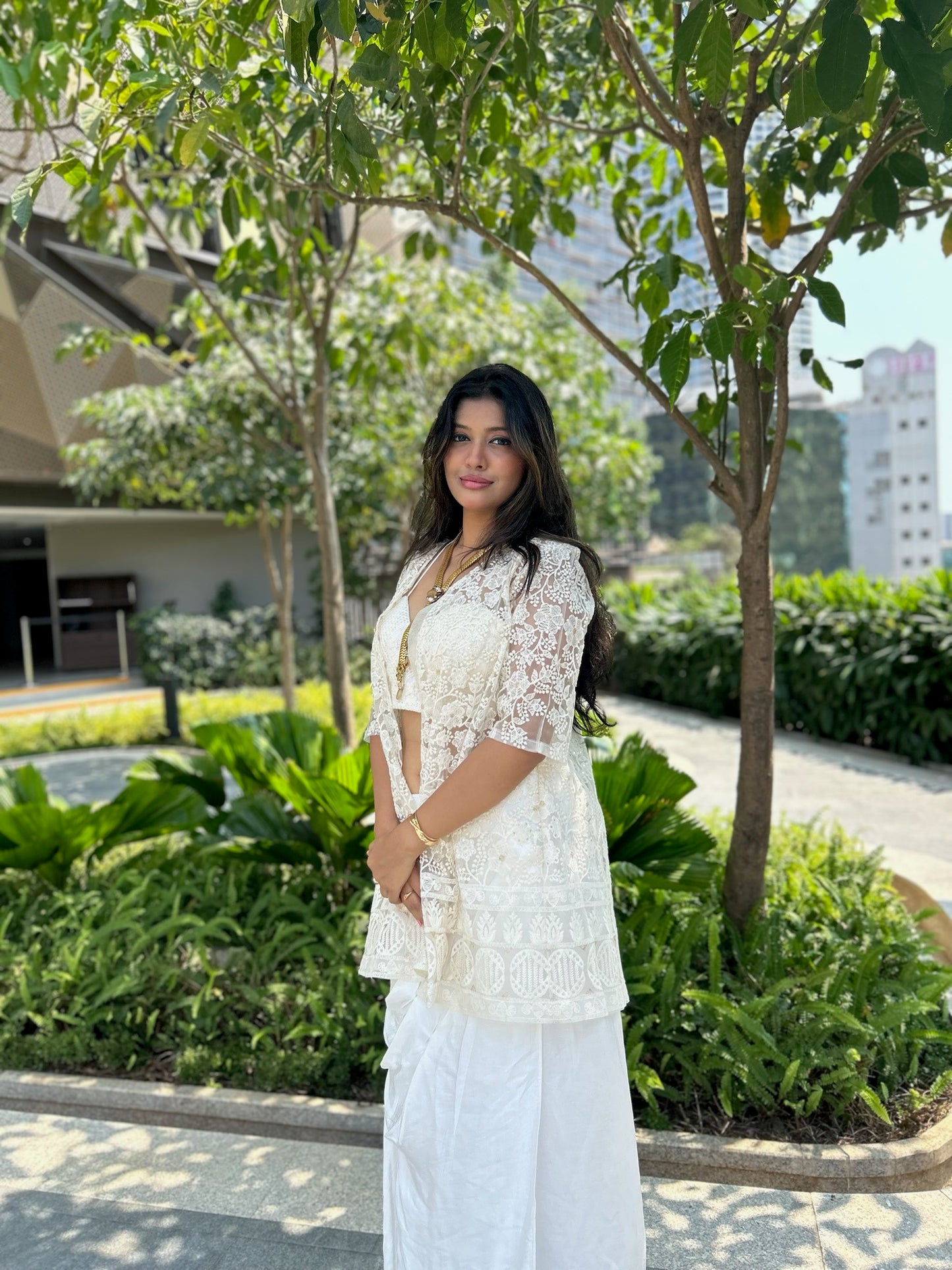 White Laced Shrug - EIARAA STUDIO