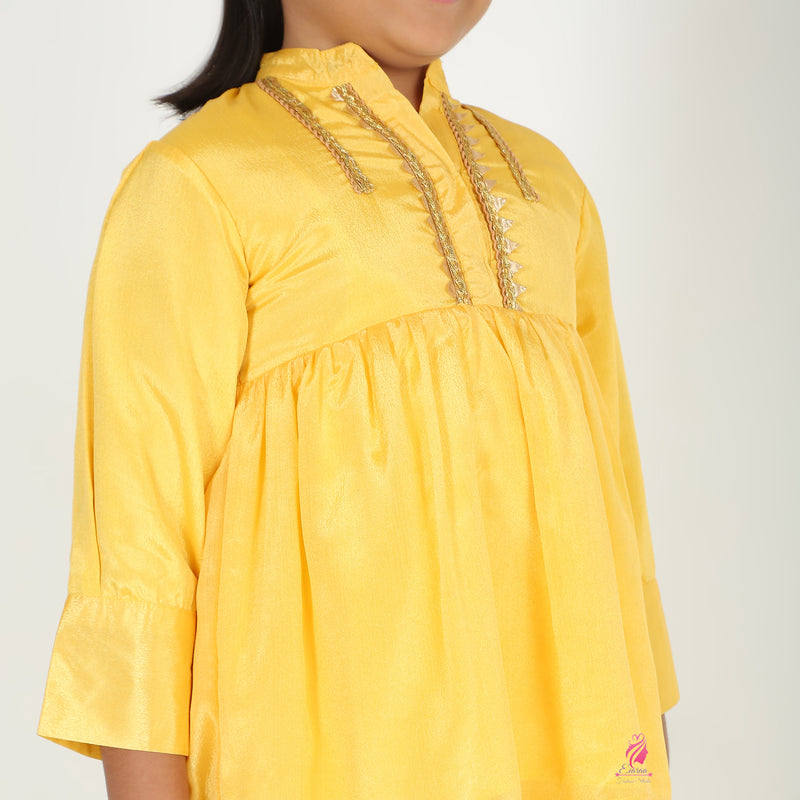 Yellow Pocket coord set