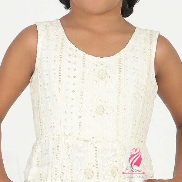 White embroidered Jmpsuit